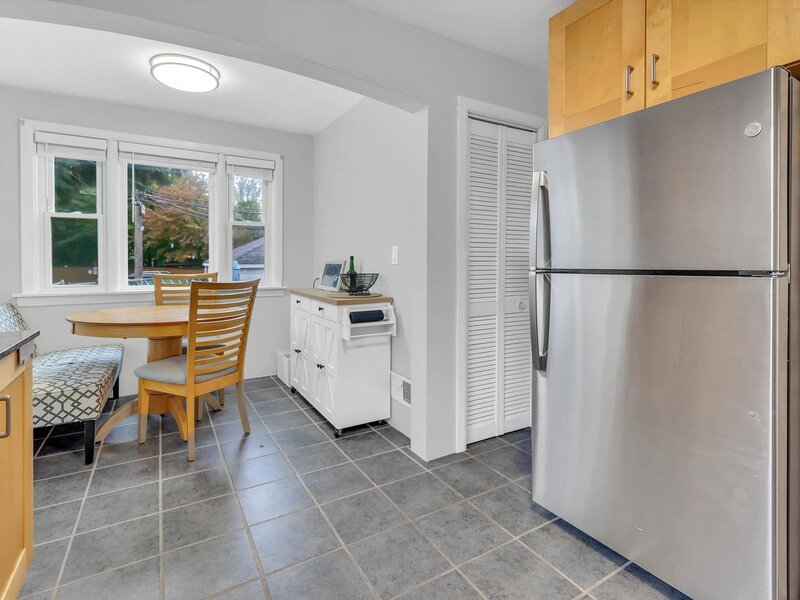 6219 W Holbrook Street Chicago IL 60646
