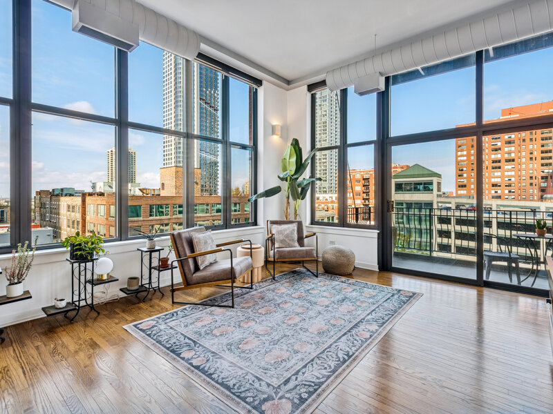 333 W Hubbard Street Chicago IL 60654