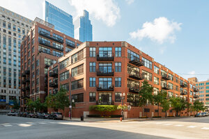 Photo of 333 W Hubbard Street Chicago IL 60654 Unit 801