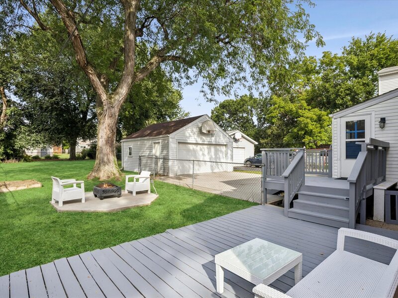 422 S Harvard Avenue Villa Park IL 60181
