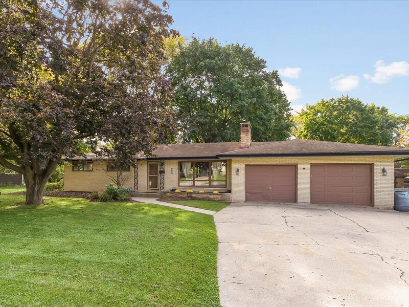 478 1st Street Antioch IL 60002
