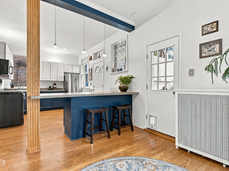 6648 N Newgard Avenue Chicago IL 60626