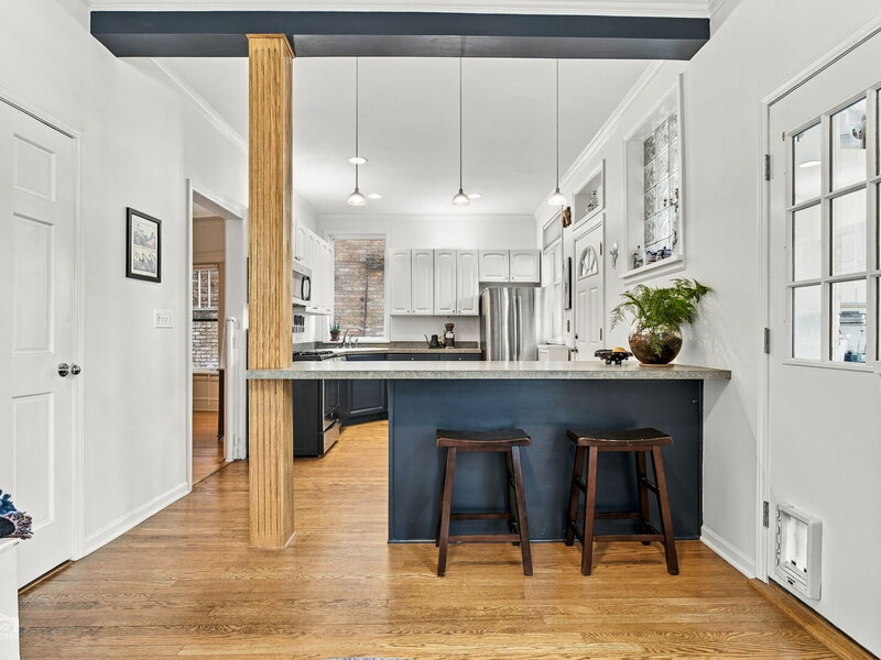 6648 N Newgard Avenue Chicago IL 60626