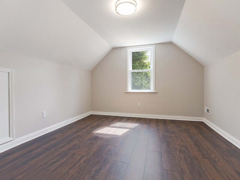 8519 S King Drive Chicago IL 60619