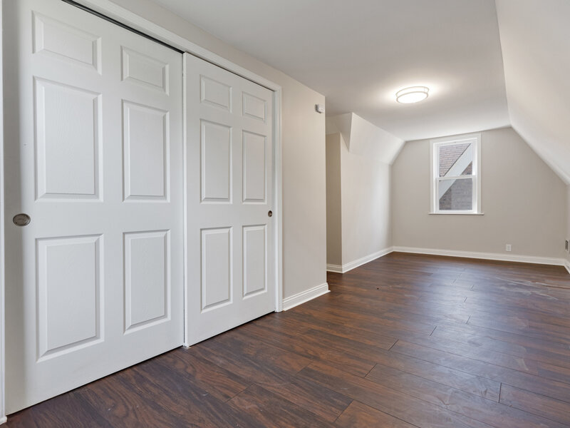 8519 S King Drive Chicago IL 60619