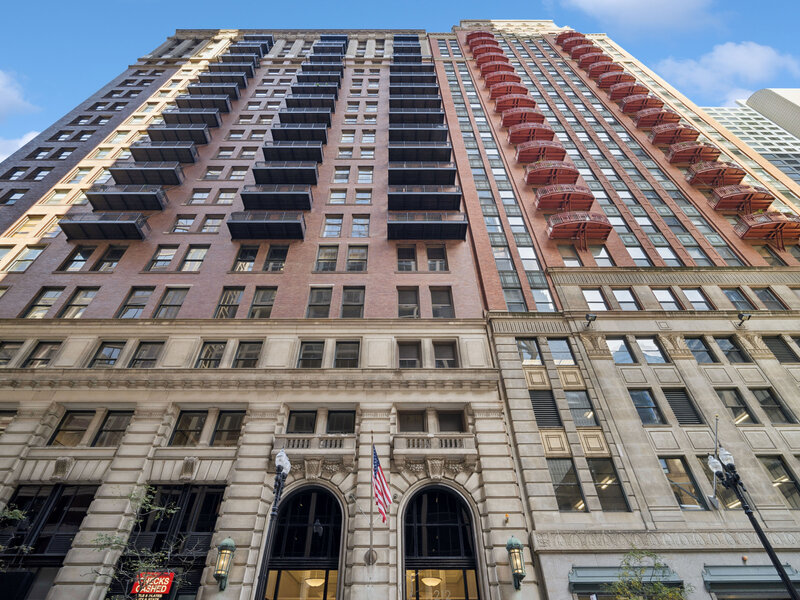 212 W Washington Street Chicago IL 60606