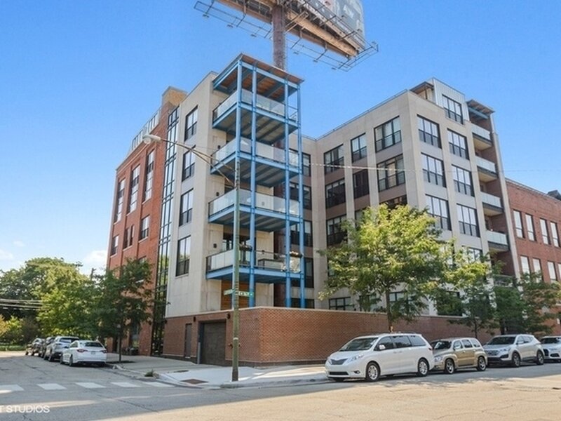 1600 S Jefferson Street Chicago IL 60616