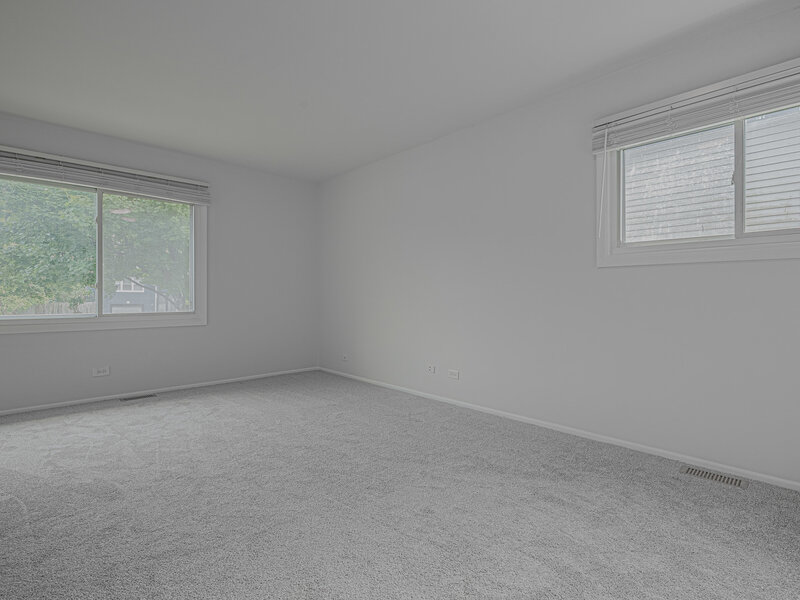 129 Delaware Drive Bolingbrook IL 60440