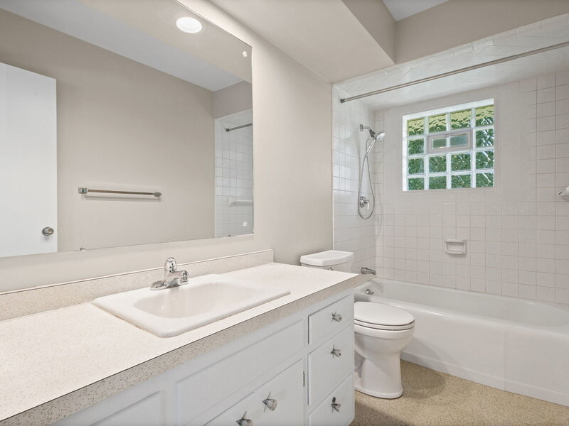 1010 Laursen Court Antioch IL 60002