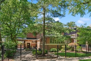 Photo of 4234 N Hazel Street Chicago IL 60613