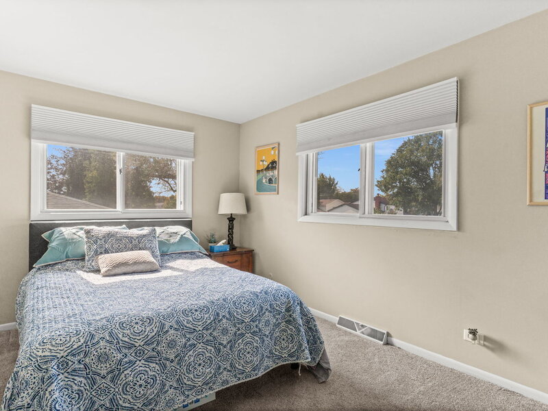 391 N Kramer Avenue Lombard IL 60148