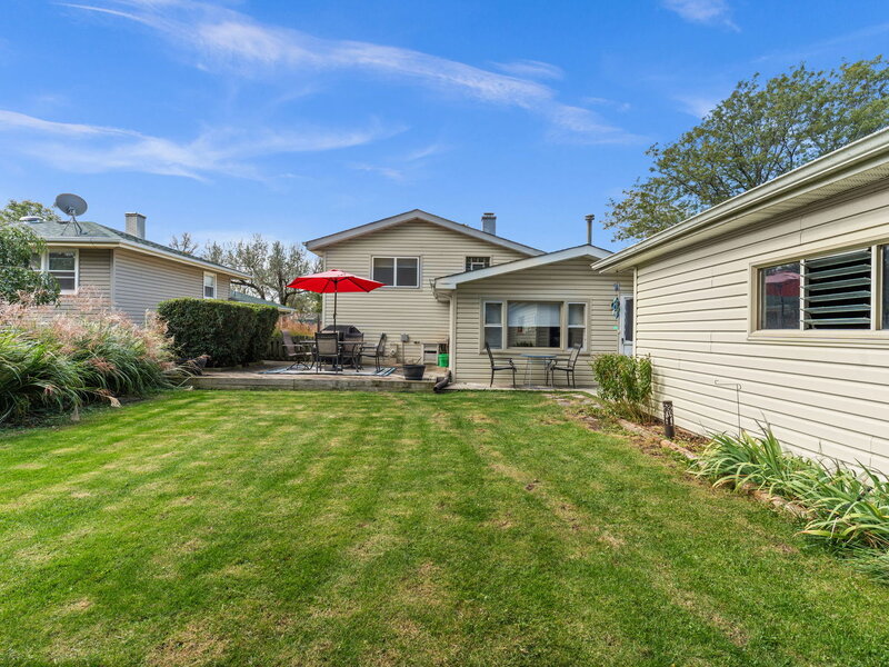 391 N Kramer Avenue Lombard IL 60148
