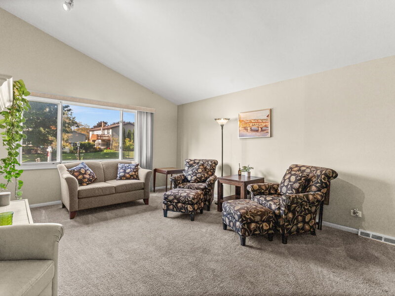 391 N Kramer Avenue Lombard IL 60148