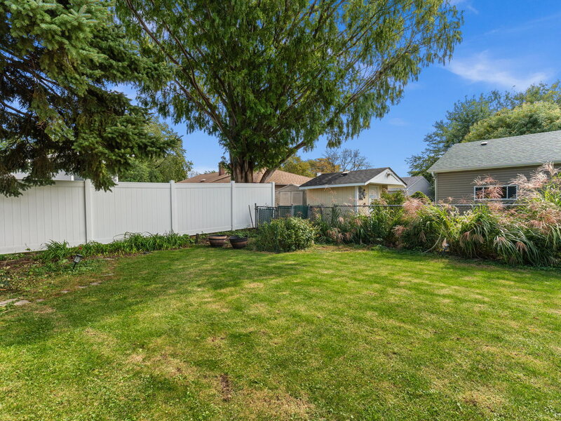 391 N Kramer Avenue Lombard IL 60148