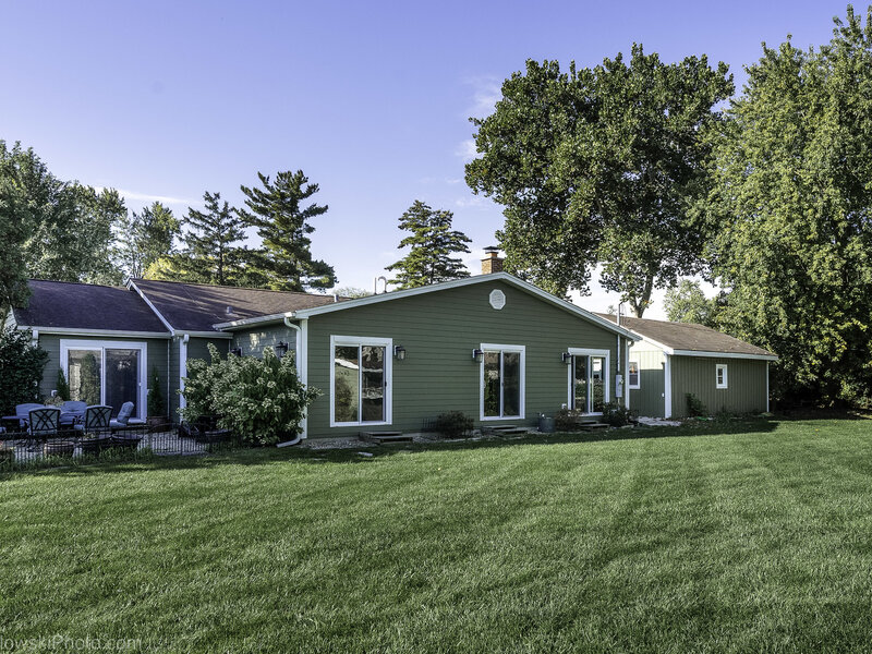 290 Hawthorn Lane Hoffman Estates IL 60169