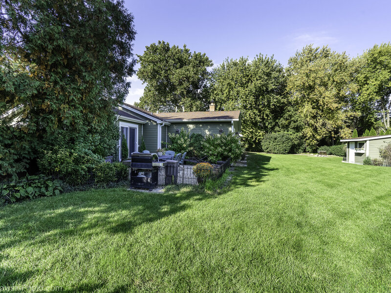 290 Hawthorn Lane Hoffman Estates IL 60169