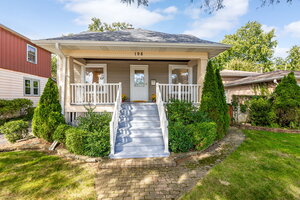 Photo of 198 W Quincy Street Riverside IL 60546
