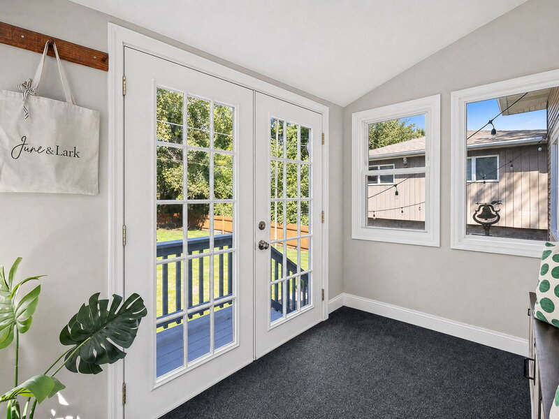 198 W Quincy Street Riverside IL 60546