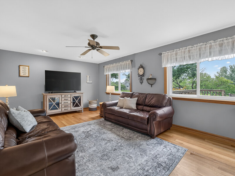 3930 Peartree Drive Lake In The Hills IL 60156