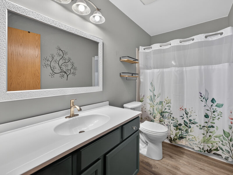 3930 Peartree Drive Lake In The Hills IL 60156