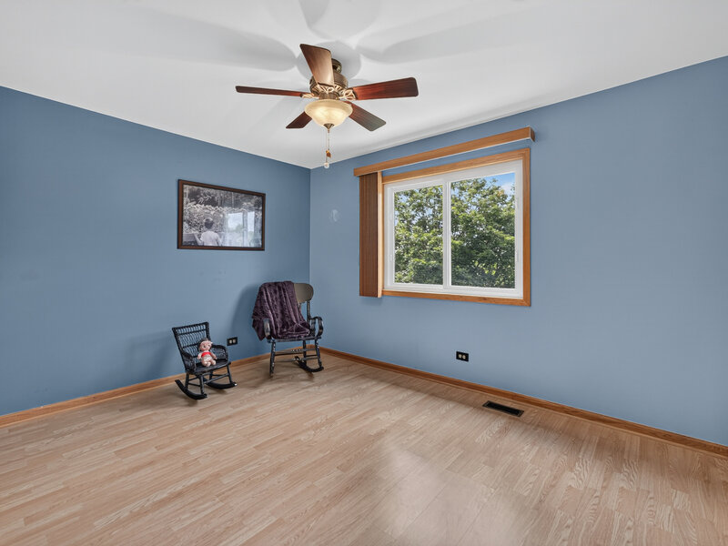 3930 Peartree Drive Lake In The Hills IL 60156