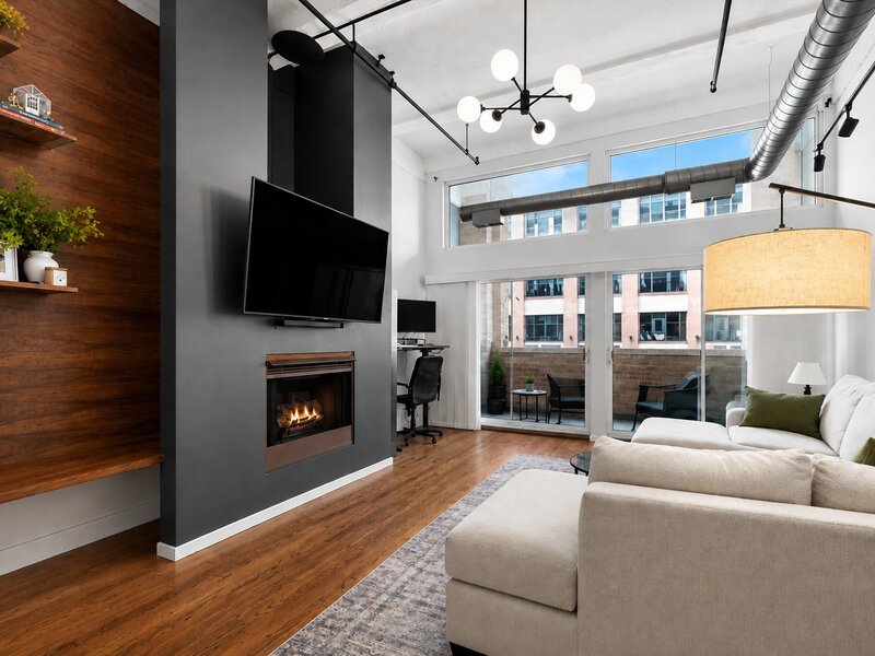 1000 W Washington Boulevard Chicago IL 60607