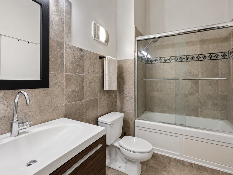 1000 W Washington Boulevard Chicago IL 60607