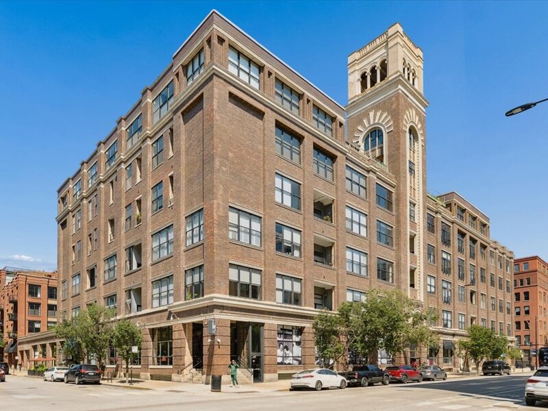 1000 W Washington Boulevard Chicago IL 60607