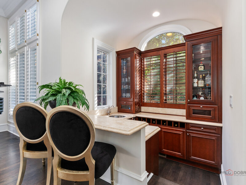 2313 Sheridan Road Highland Park IL 60035