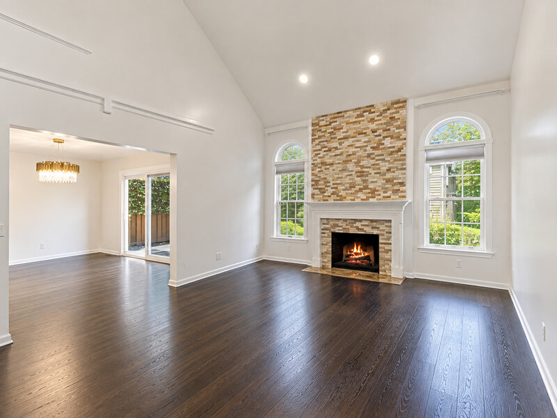 11124 Indian Woods Drive Indian Head Park IL 60525