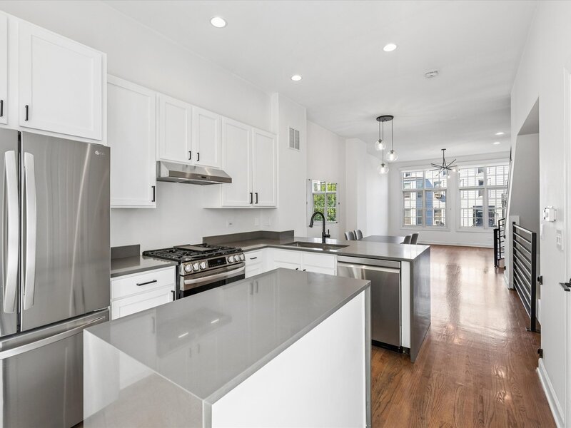 865 N May Street Chicago IL 60642