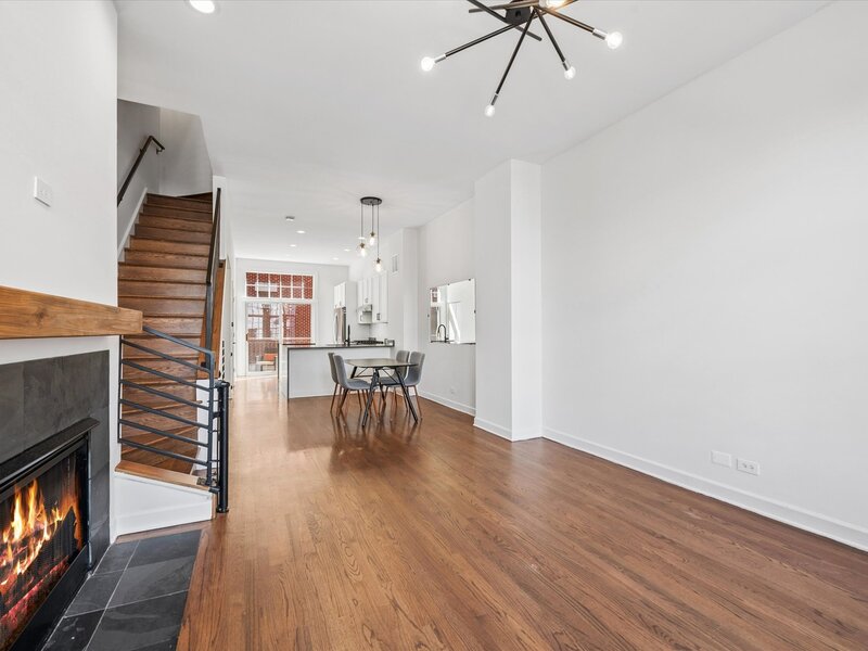 865 N May Street Chicago IL 60642