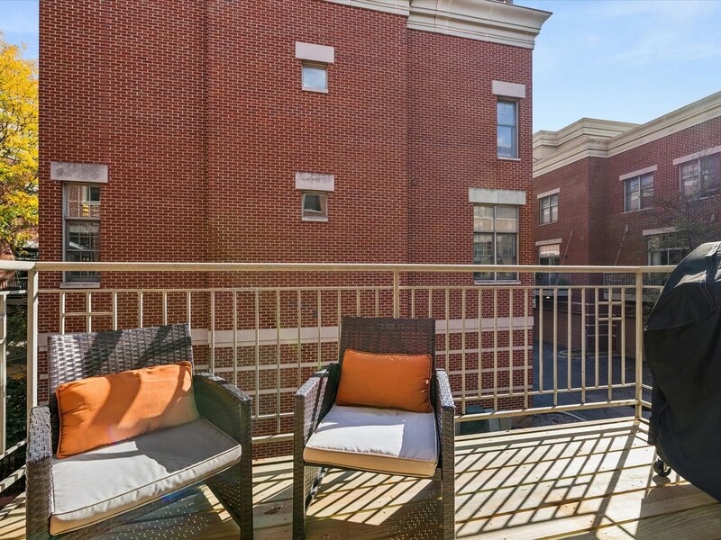 865 N May Street Chicago IL 60642