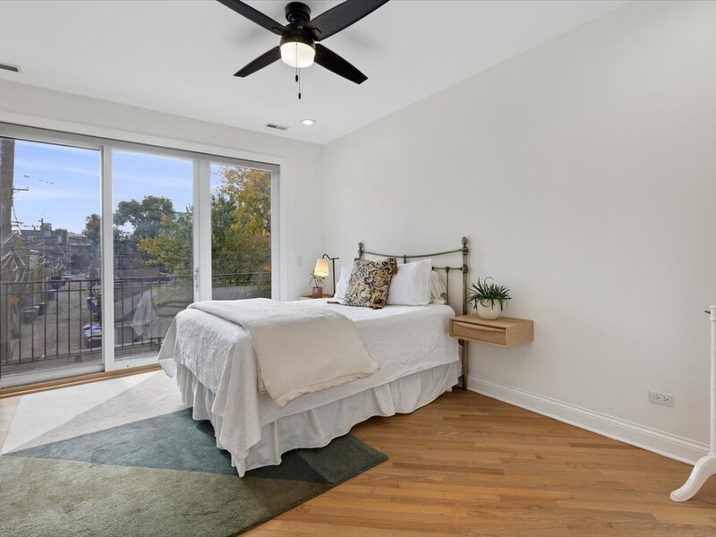2247 W Wabansia Avenue Chicago IL 60647
