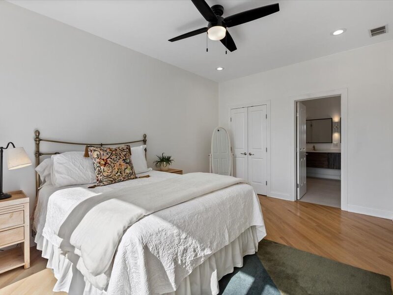 2247 W Wabansia Avenue Chicago IL 60647