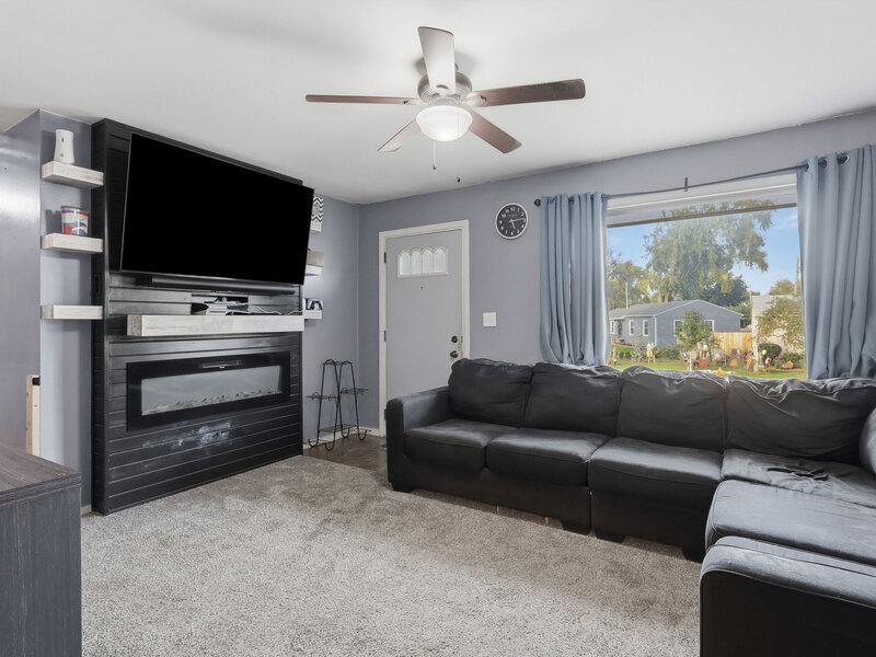 3819 Sunnyside Avenue Davenport IA 52802
