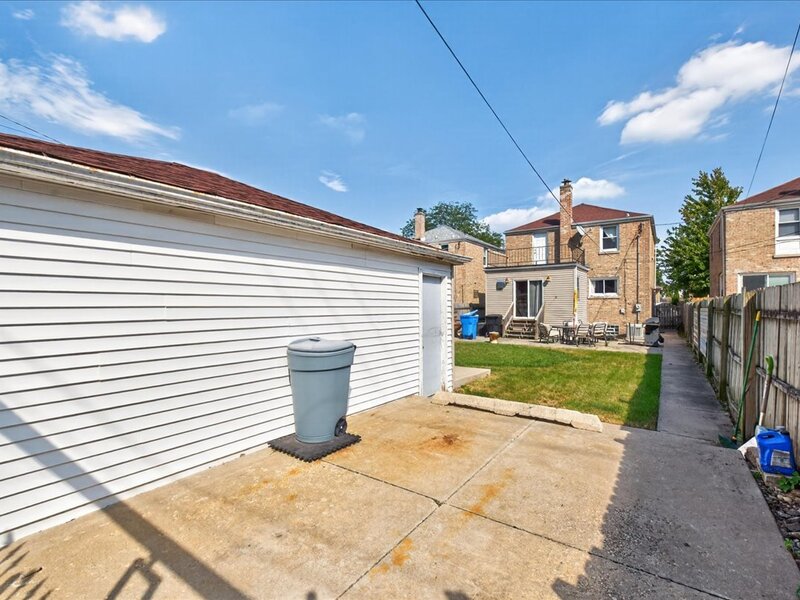 2914 N Neva Avenue Chicago IL 60634