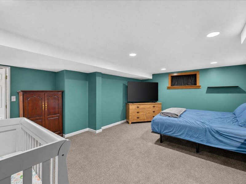 2914 N Neva Avenue Chicago IL 60634