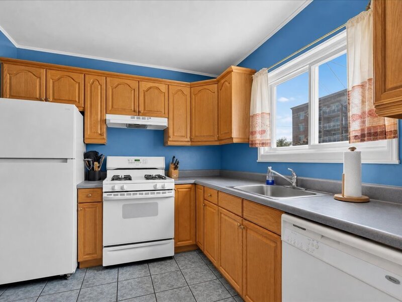 2914 N Neva Avenue Chicago IL 60634