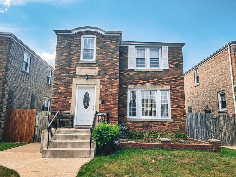 2914 N Neva Avenue Chicago IL 60634