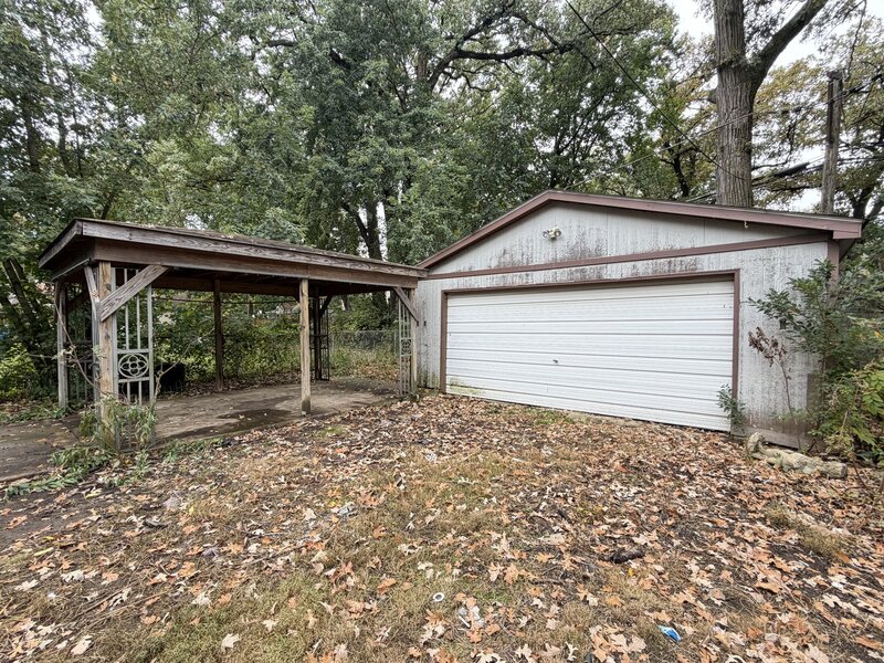 9756 S Prospect Avenue Chicago IL 60643