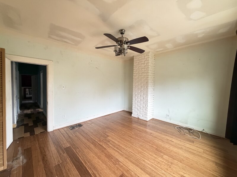 9756 S Prospect Avenue Chicago IL 60643