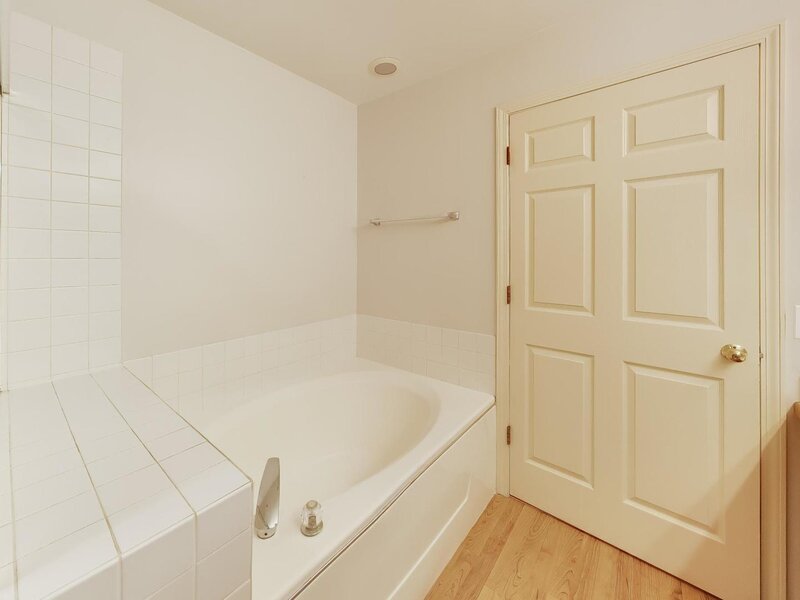 1223 Old Mill Lane Elk Grove Village IL 60007