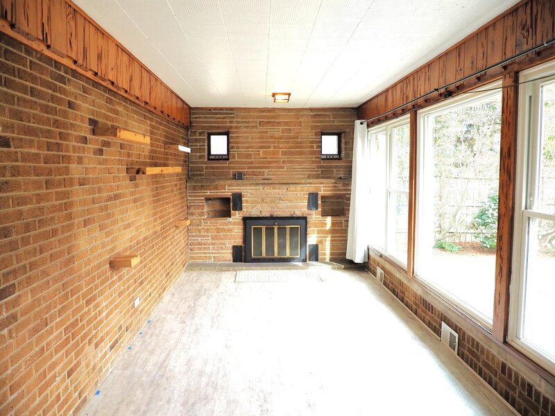 6185 N Keating Avenue Chicago IL 60646