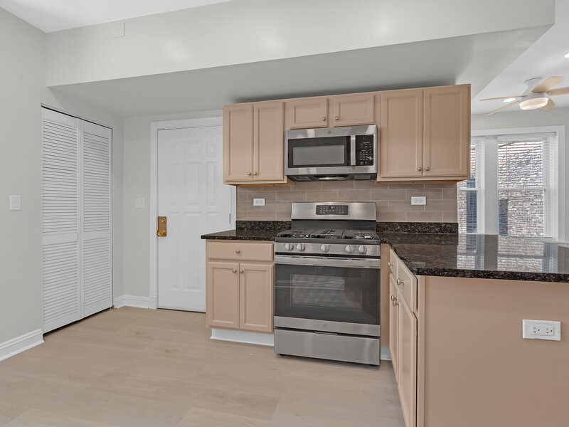2622 N Spaulding Avenue Chicago IL 60647