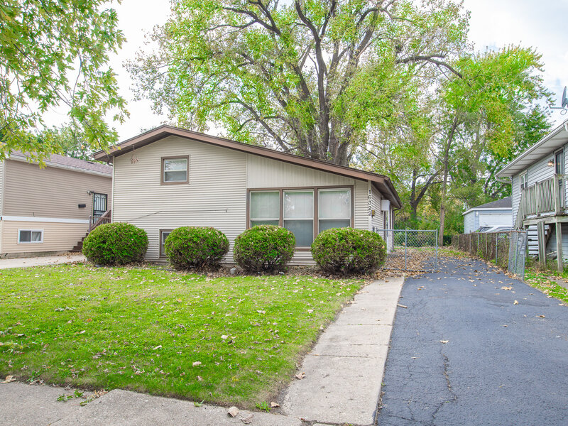16322 Justine Street Markham IL 60428
