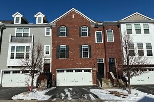 Photo of 2534 Huntleigh Lane Woodridge IL 60517