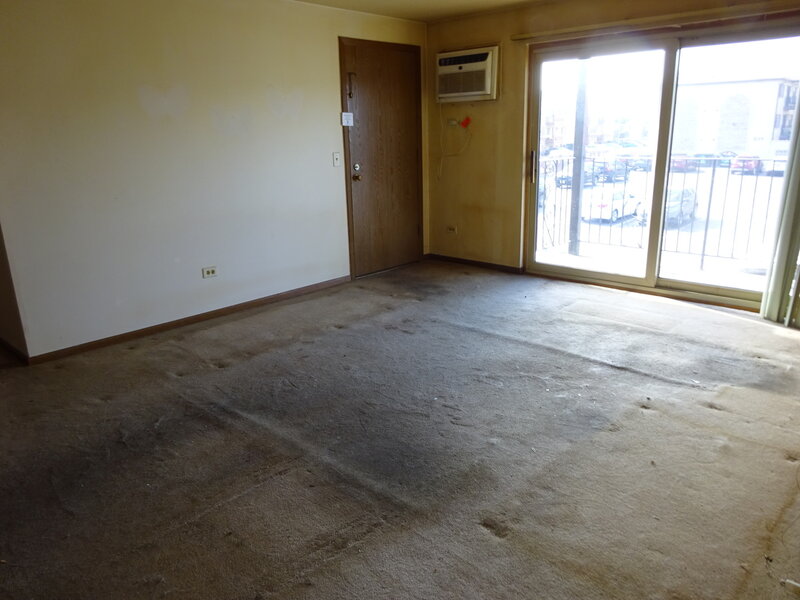 8701 W Foster Avenue Chicago IL 60656