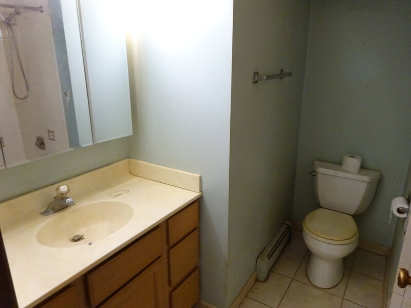 8701 W Foster Avenue Chicago IL 60656