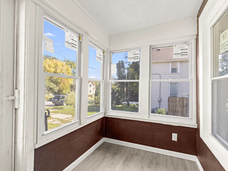 320 Lincoln Avenue Rockford IL 61102